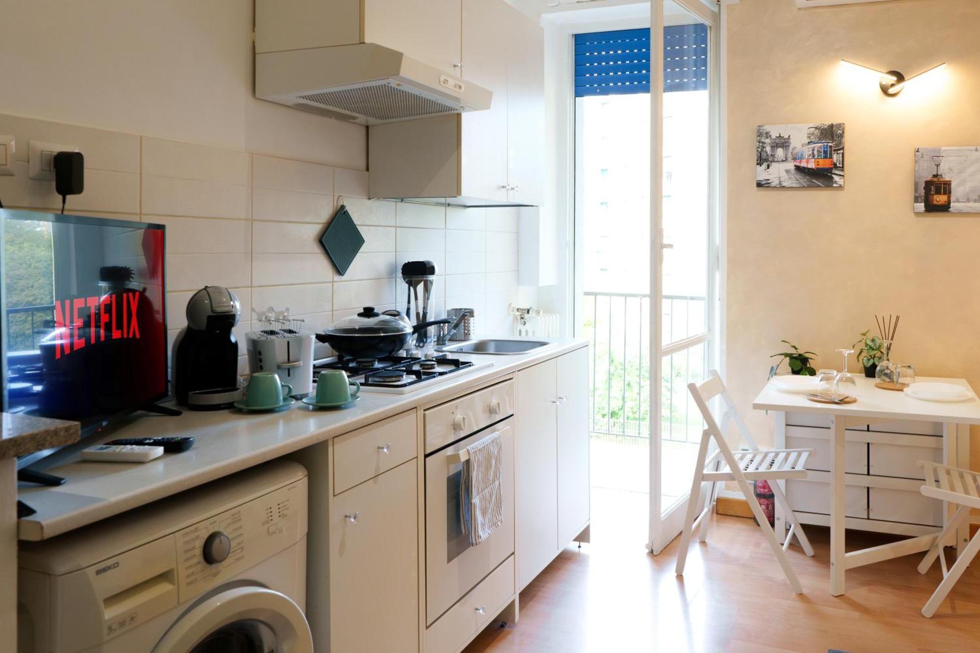 2Min Metro Rossa-20Min San Siro-Ac-Parcheggi Apartment Milan Luaran gambar